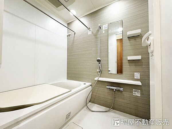 apartment 東京都狛江市和泉本町１丁目
地図を見る