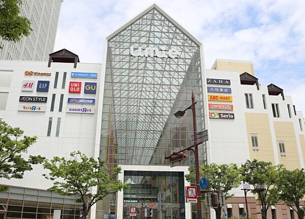 umie神戸ハーバーランド店まで462m