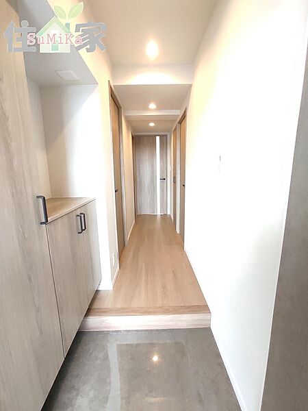 建具・フロア・クロスを一新し生まれ変わったお部屋です。