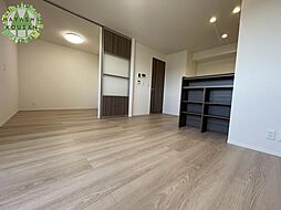 PREMILIFE須賀 305 3階1LDKのリビング/ダイニング