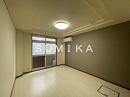 エトワールハイツII 1階1Kのリビング/ダイニング