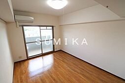 イマージュ・シャトー 6階1Kのリビング/ダイニング