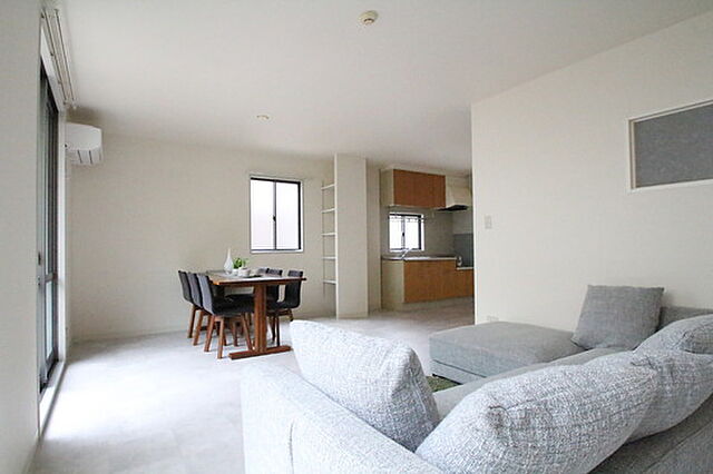 リビング/ダイニング