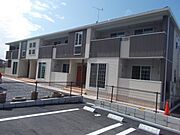  2階 築10年5ヶ月の賃貸物件