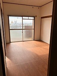 アヴェニュー奥田 3階3DKのリビング/ダイニング