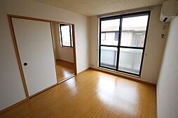 アーバンハイツ中井　B 2階2LDKのリビング/ダイニング