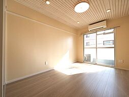 伊福ビューアレイ 3階1Kのリビング/ダイニング