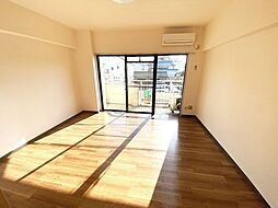 メゾン・ディエトワール 2階2Kのリビング/ダイニング