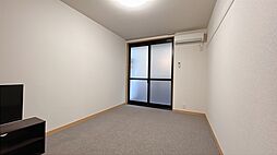 レオパレス凛凛 4階1Kのリビング/ダイニング