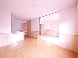 ラ・パルテール関　弐番館 1階2LDKのリビング/ダイニング