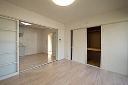 ディアス30　D棟 2階1LDKのリビング/ダイニング