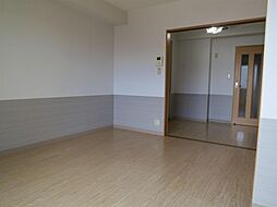 ハートフル医大南 4階1DKのリビング/ダイニング