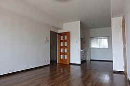 シャトレアン 4階3LDKのリビング/ダイニング