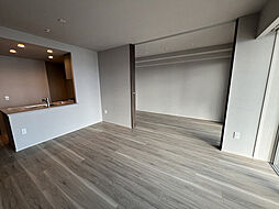 ライオンズタワー岡山千日前 19階3LDKのリビング/ダイニング