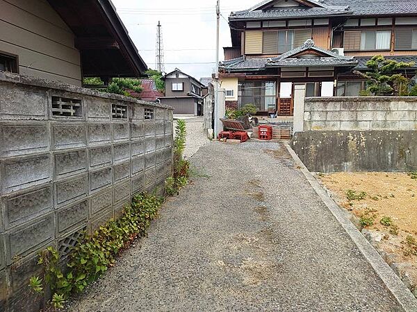 南側接道