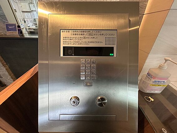 オートロックつ...