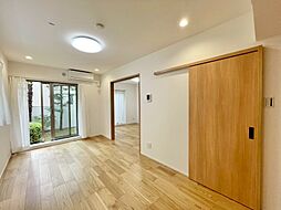 東急ドエルアルス碑文谷 2LDKの室内