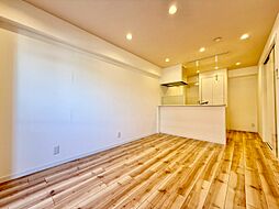 シャンボール弦巻 1LDKの室内