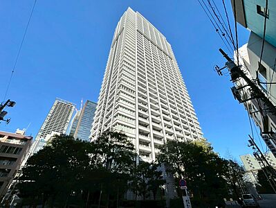 外観:飽きのこないシンプルモダンな外観です。 外観:飽きのこないシンプルモダンな外観です。