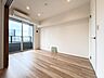 子供部屋：清かで艶やかな時間をもたらしてくれる室内です。