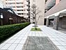 その他：マンションの敷地内には、中庭もございます。