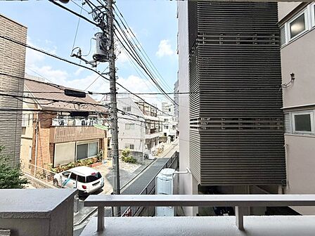 眺望や窓からの景色が良いと、家で過ごす時間も快適です。