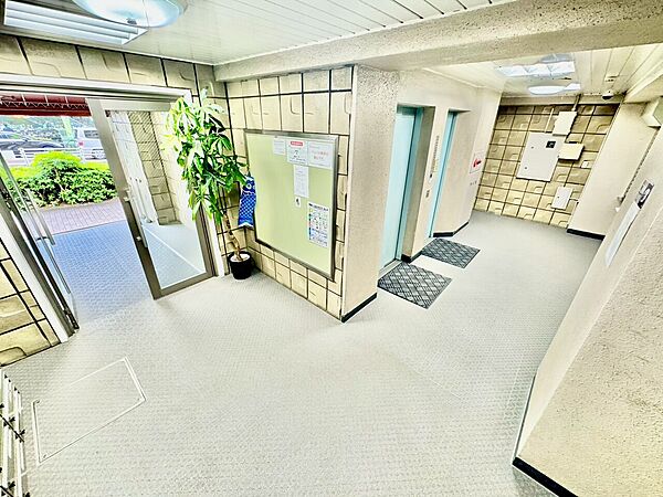 エントランス