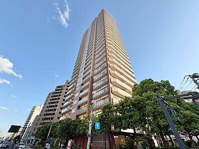 外観：飽きのこないシンプルモダンな外観です。