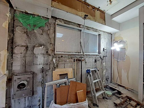使いやすくスタイリッシュなキッチン空間になっております。