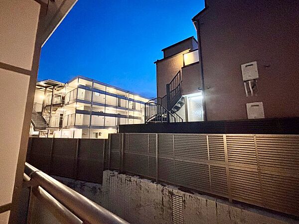 眺望や窓からの景色が良いと、家で過ごす時間も快適です。
