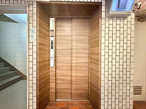 エレベーター完備のため荷物が多くなっても安心。