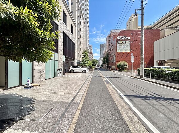 周辺