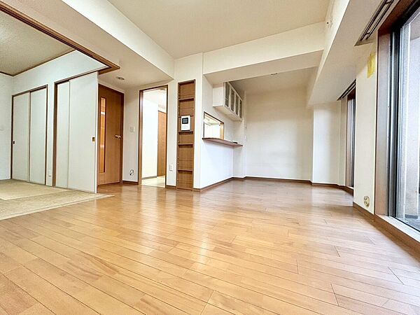 充実した生活は伸びやかな居室空間から始まります。