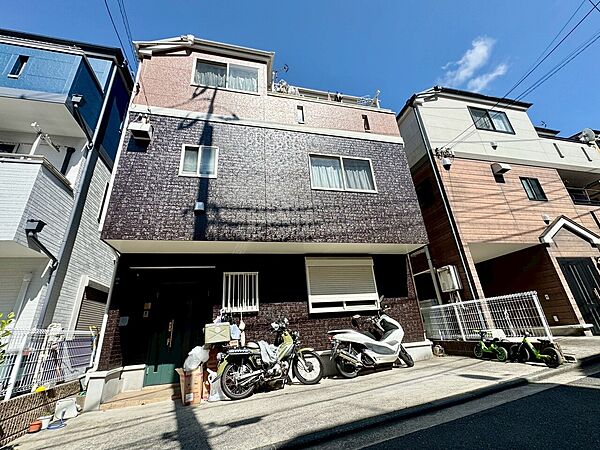 忙しく過ぎゆく日常を置き去るほど、ゆったりした時間が流れる住環境。