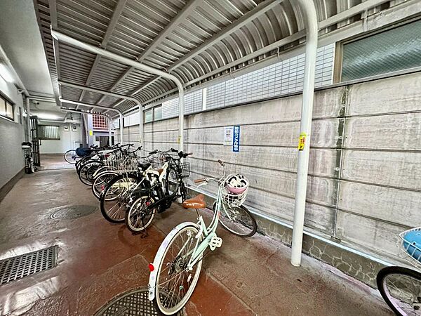 駐輪場も綺麗に整頓されています。※空き状況は都度ご確認下さい。