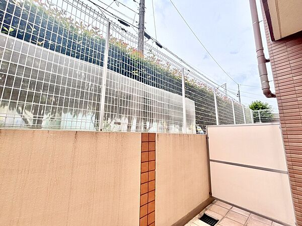 眺望や窓からの景色が良いと、家で過ごす時間も快適です。