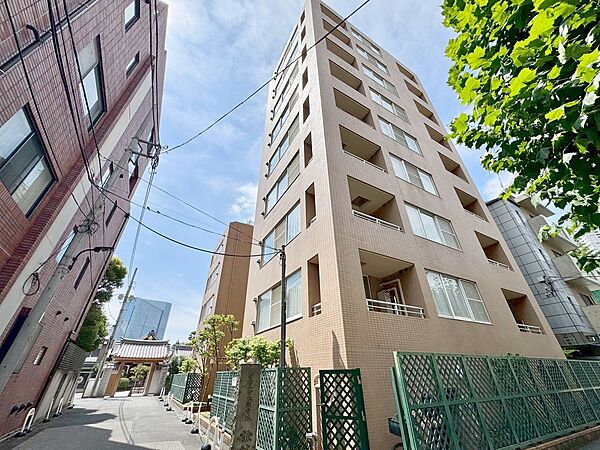 忙しく過ぎゆく日常を置き去るほど、ゆったりした時間が流れる住環境。