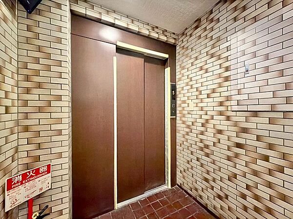 エレベーター完備のため荷物が多くなっても安心。