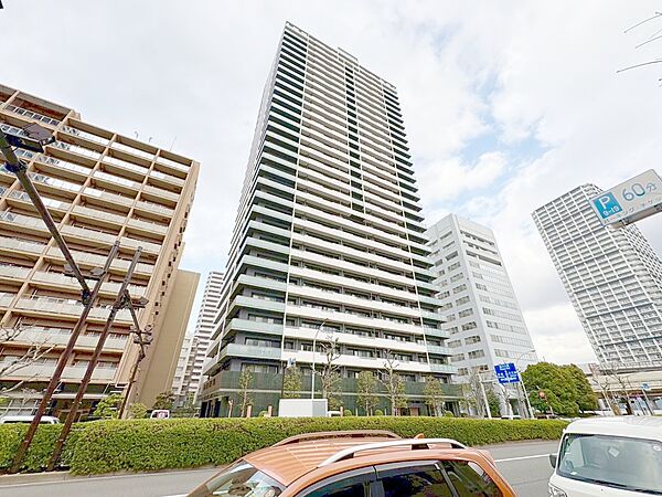 忙しく過ぎゆく日常を置き去るほど、ゆったりした時間が流れる住環境。