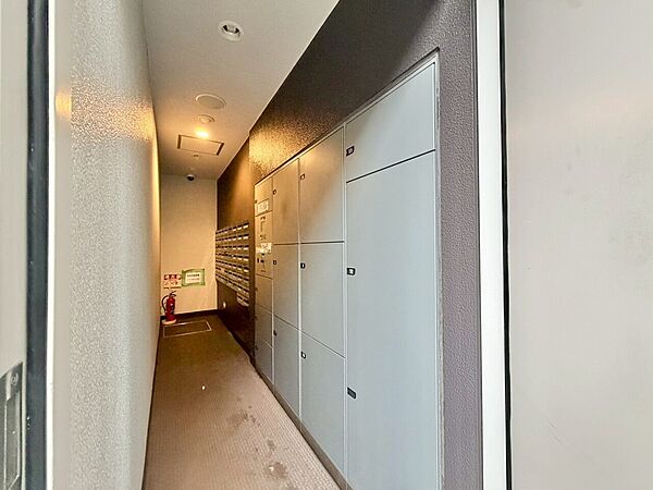 到着時間を気にしたり、再配達の連絡をする手間がかかりません。