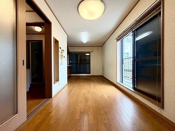 通風・採光に優れ、心地よい光と風が溢れています。