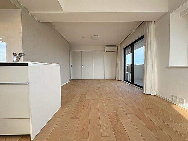 充実した生活は伸びやかな居室空間から始まります。