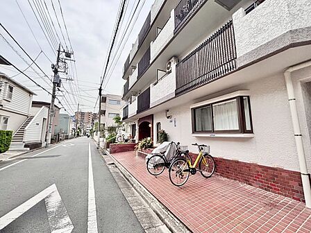 駐輪場も綺麗に整頓されています。※空き状況は都度ご確認下さい。
