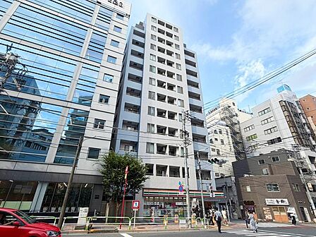 飽きのこないシンプルモダンな外観です。