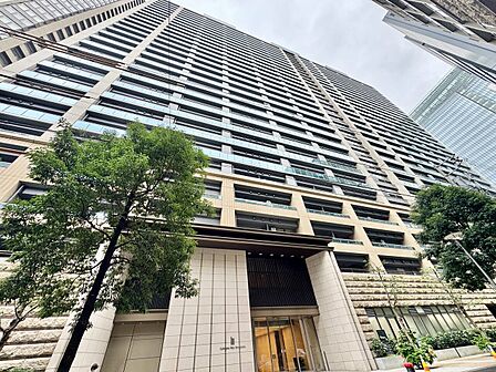 飽きのこないシンプルモダンな外観です。