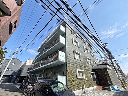忙しく過ぎゆく日常を置き去るほど、ゆったりした時間が流れる住環境。