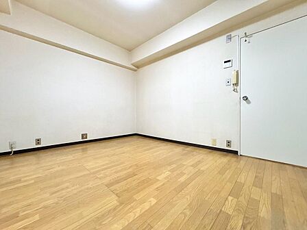 伸びやかな空間のなかで、ゆったりとしたひとときを過ごせます。