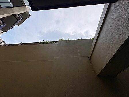 眺望や窓からの景色が良いと、家で過ごす時間も快適です。