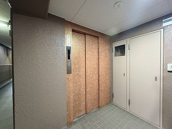 エレベーター完備のため荷物が多くなっても安心。