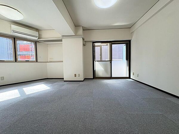 充実した生活は伸びやかな居室空間から始まります。